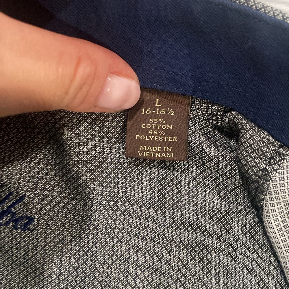 Men’s button up - Picture 5 of 5